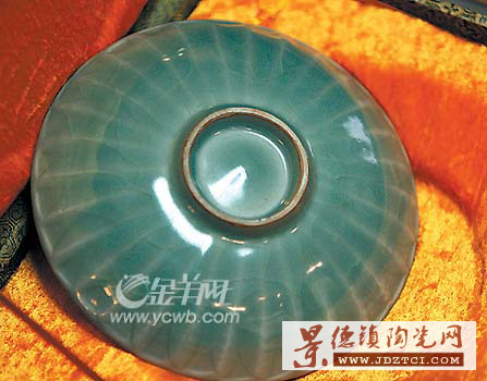 編 號: 1501992 攝影作者: 文件名:yzbyyh56263.jpg 文件大小:54K 高 X 寬:350 X 447 說明:yzbyyh56263.jpg